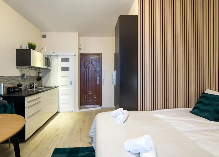 Modern In Best Location